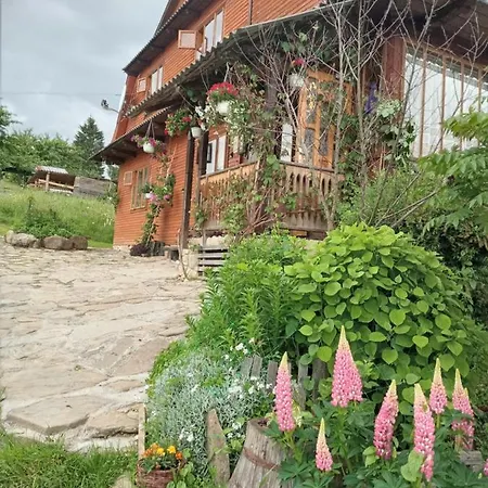 Na Gorbochku U Natali Guest house