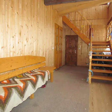 Na Gorbochku U Natali 招待所 沃罗赫塔