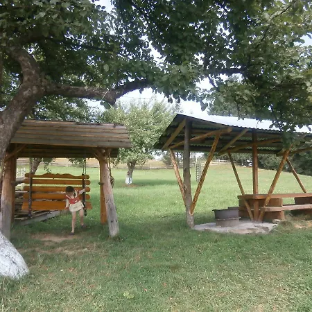 Na Gorbochku U Natali Guest house