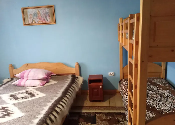 Na Gorbochku U Natali Guest house